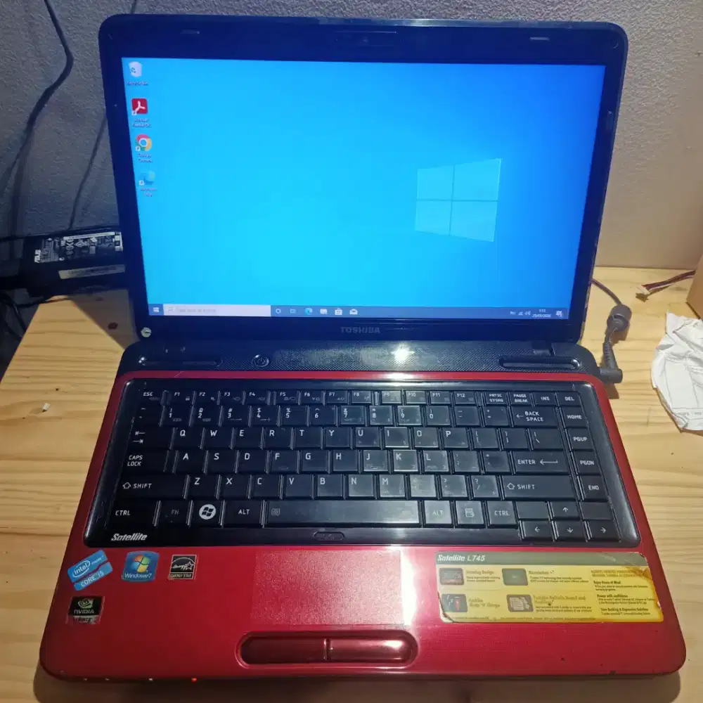 Laptop Toshiba Satellite L745 Core i5 / Ram 4GB / HDD 500GB siap pakai