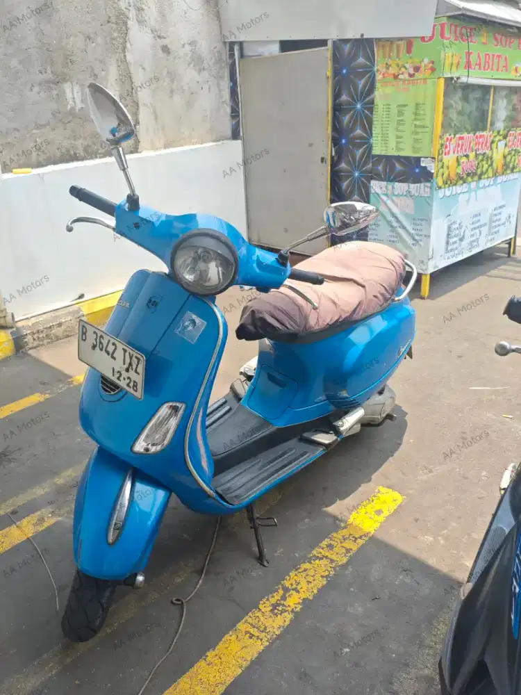 Vespa LX 150 3vie 2013 - Biru Muda