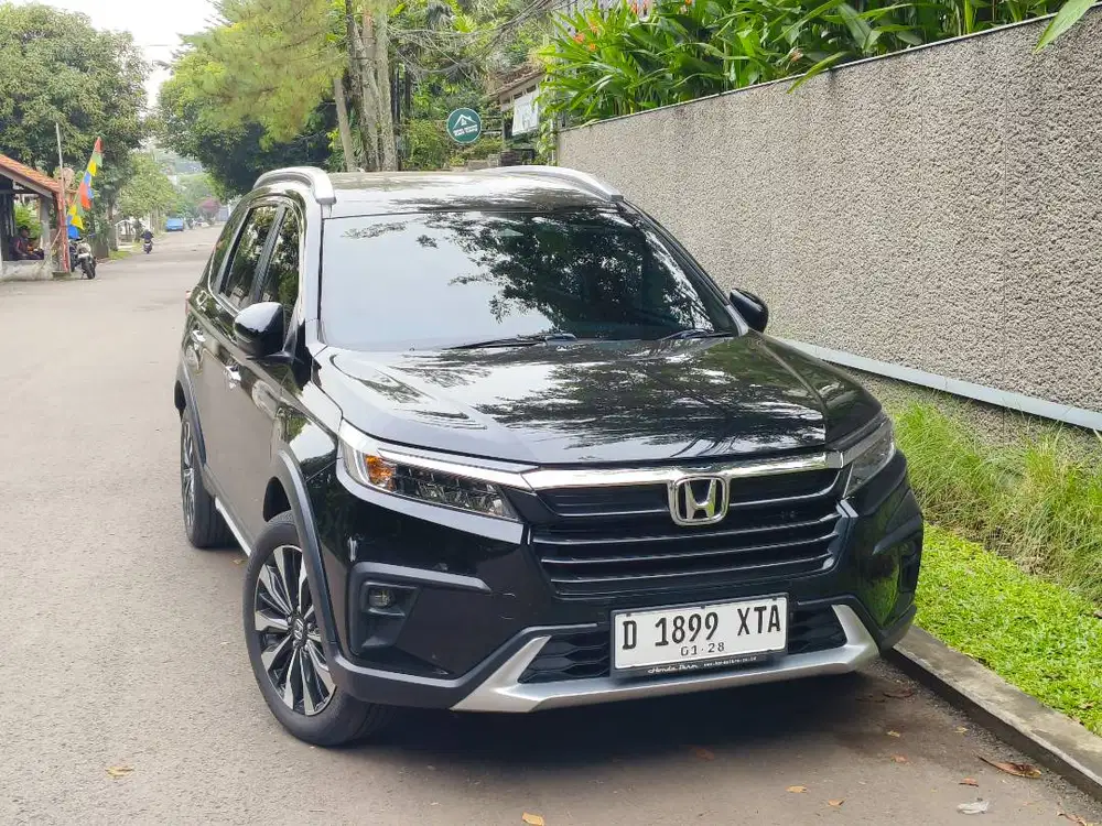 honda BRV prestige sensing 2022 hitam mulus bandung