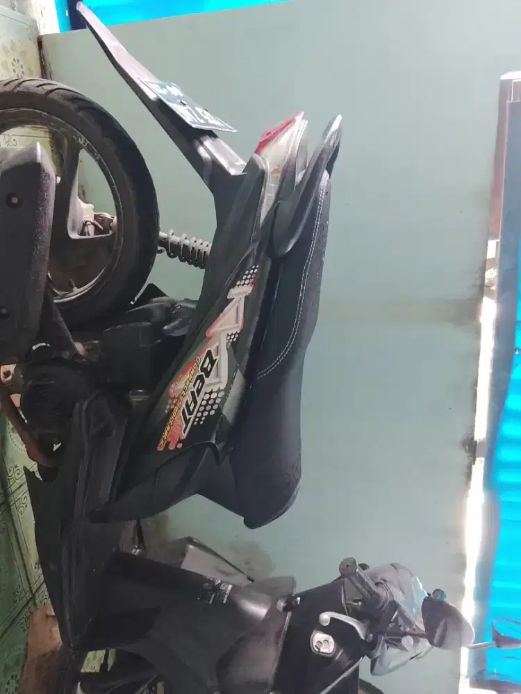 Di jual Honda beat tahun 2011