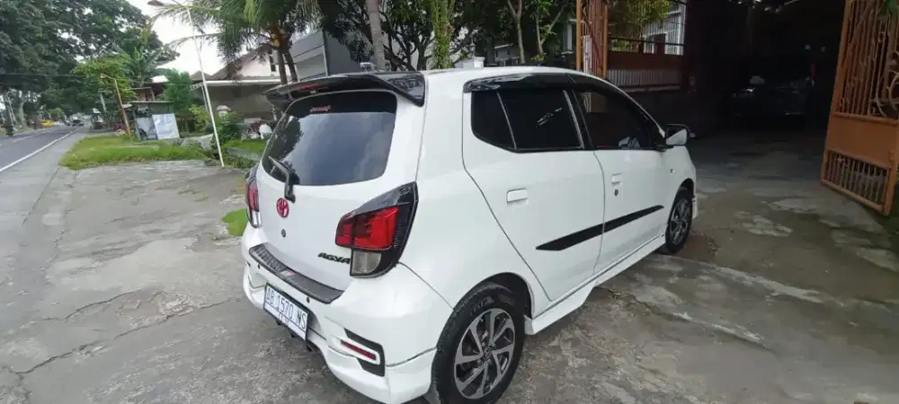 Toyota agya matik 2017 bisa tt