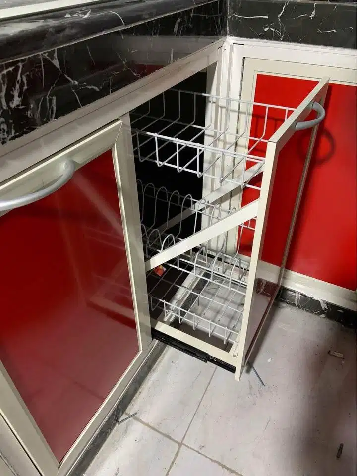 Kitchenset lemari gantung surabaya