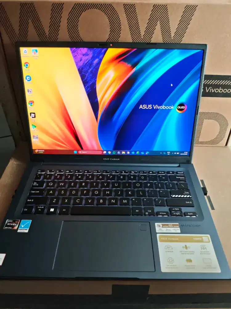 Laptop Asus vivobook OLED ryzen 5 ram 16 gb