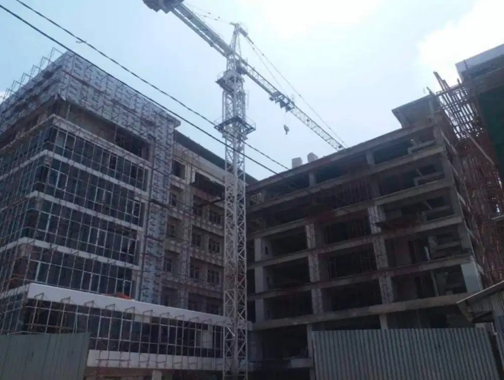 Jual tower crane tahun 2014 jib 60 m