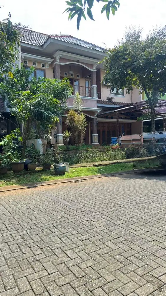 RUMAH MEWAH JALAN LEBAR GRAHA TAMAN BUNGA BSB CITY SEMARANG