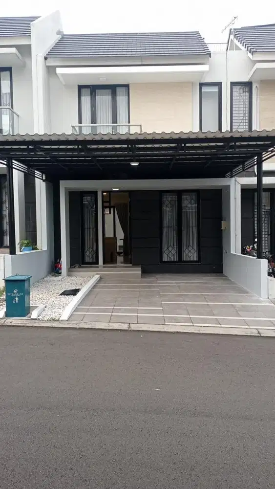 Di jual rumah 2 lantai dengan furnish di Citra Gran CBD