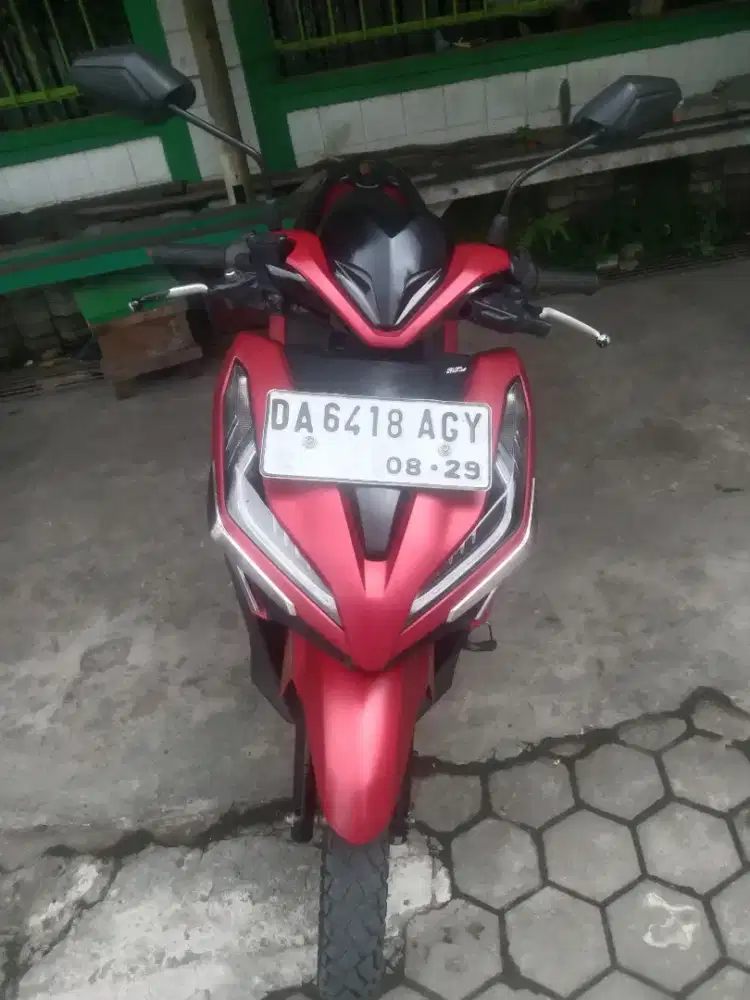 Di jual motor honda vario led new 2019