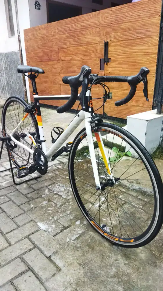 Stratos 3 German size M