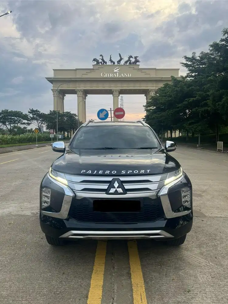 Pajero Sport Dakar 4x2 AT 2021