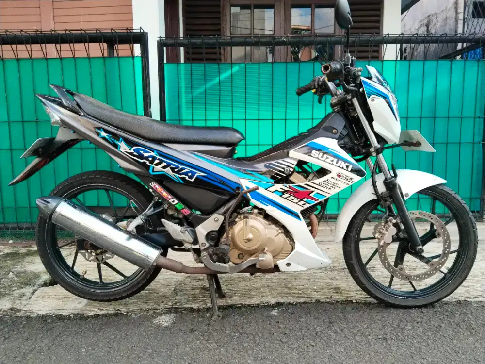 SUZUKI SATRIA FU 150 KARBU TH 2014 MESIN SEGEL SS LENGKAP PAJAK ON