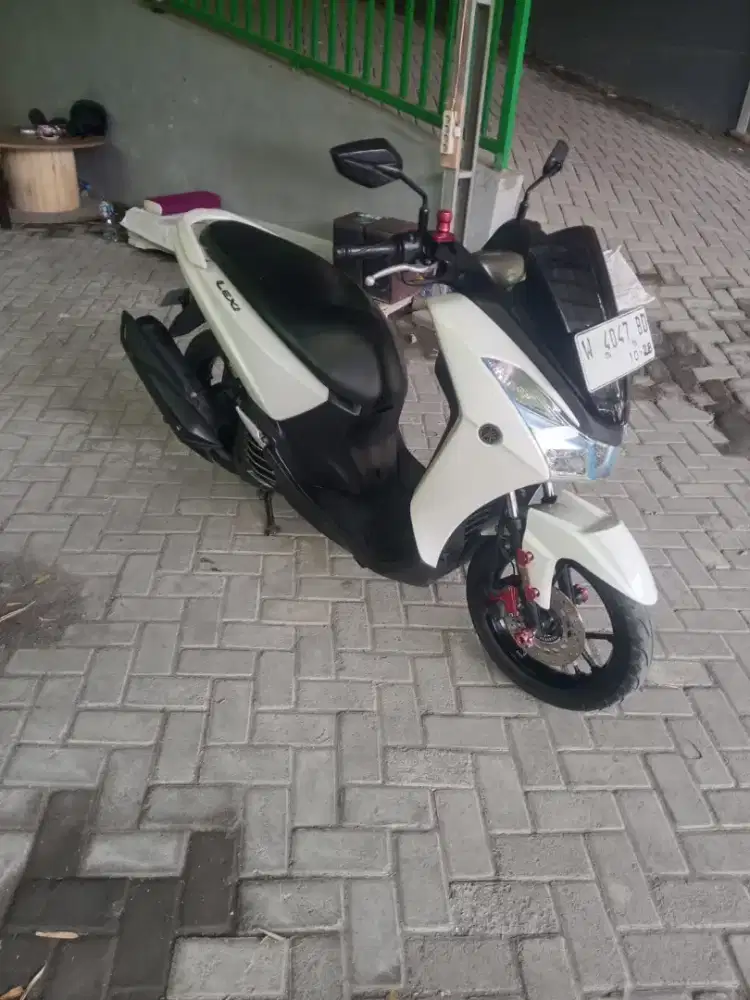 Yamaha Lexi 2018 plat W Gresik