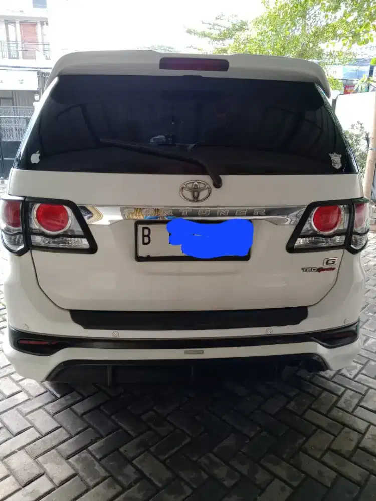 Toyota Fortuner 2.7 G TRD Luxury - Bensin AT