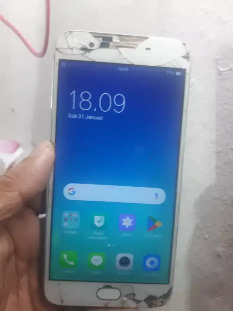 Oppo f1s. Ram 4/32gb. Original. Normal. Apa adanya.