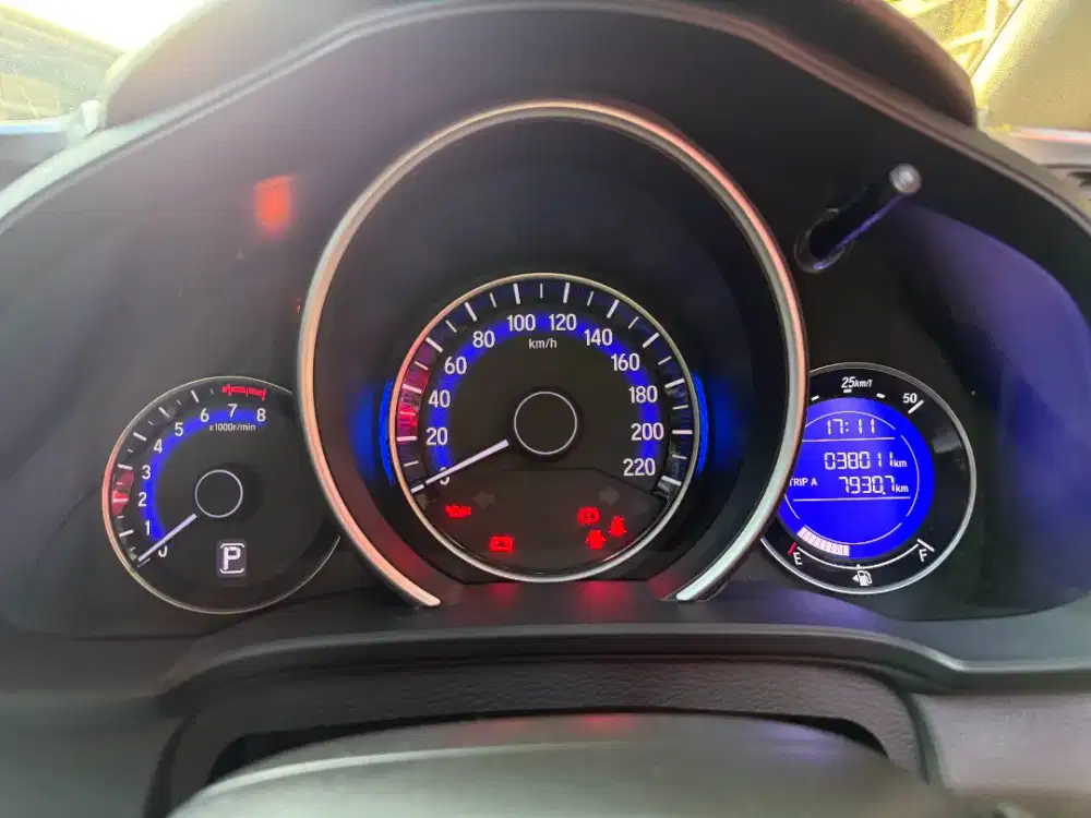 Honda Jazz 1.5 S AT Bensin | KM rendah | Tangan Pertama