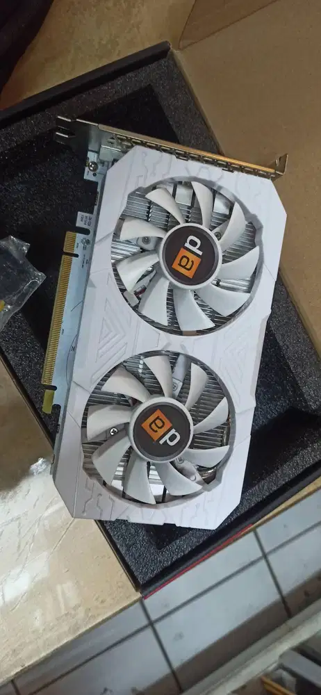 RX 580 ddr5 8 gb 256bit