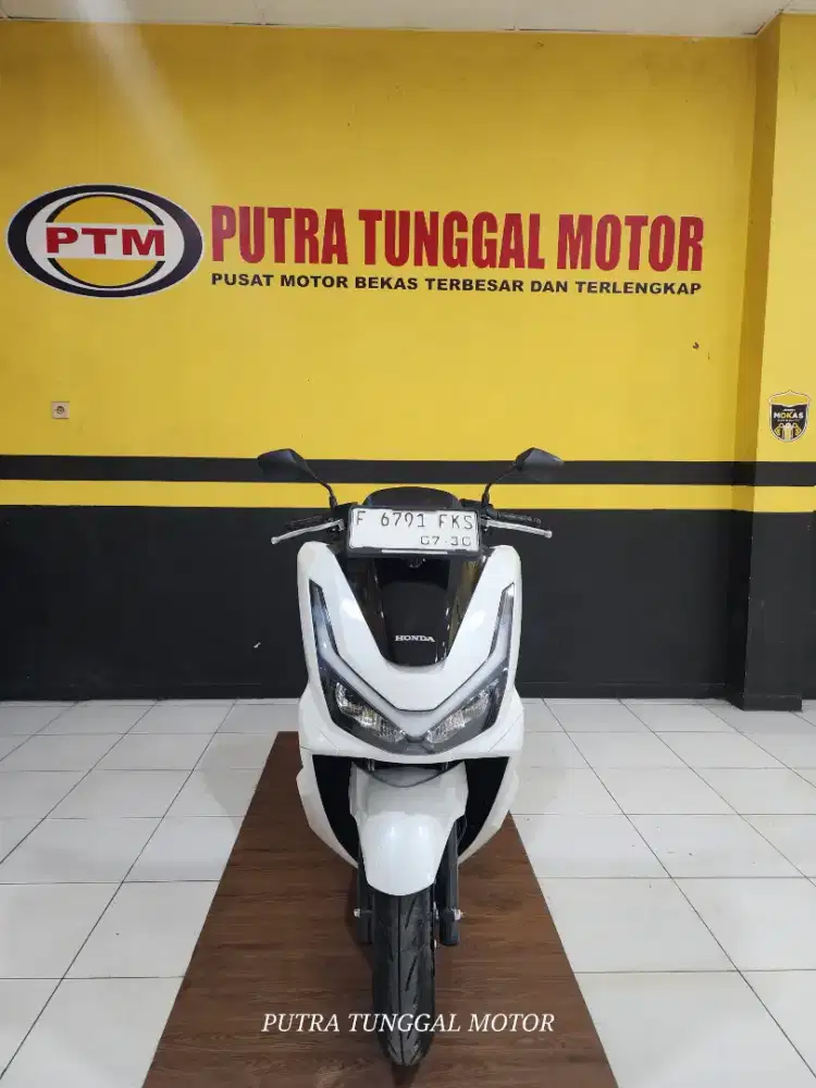 PCX 160 CBS TAHUN 2025(PUTRA TUNGGAL MOTOR)