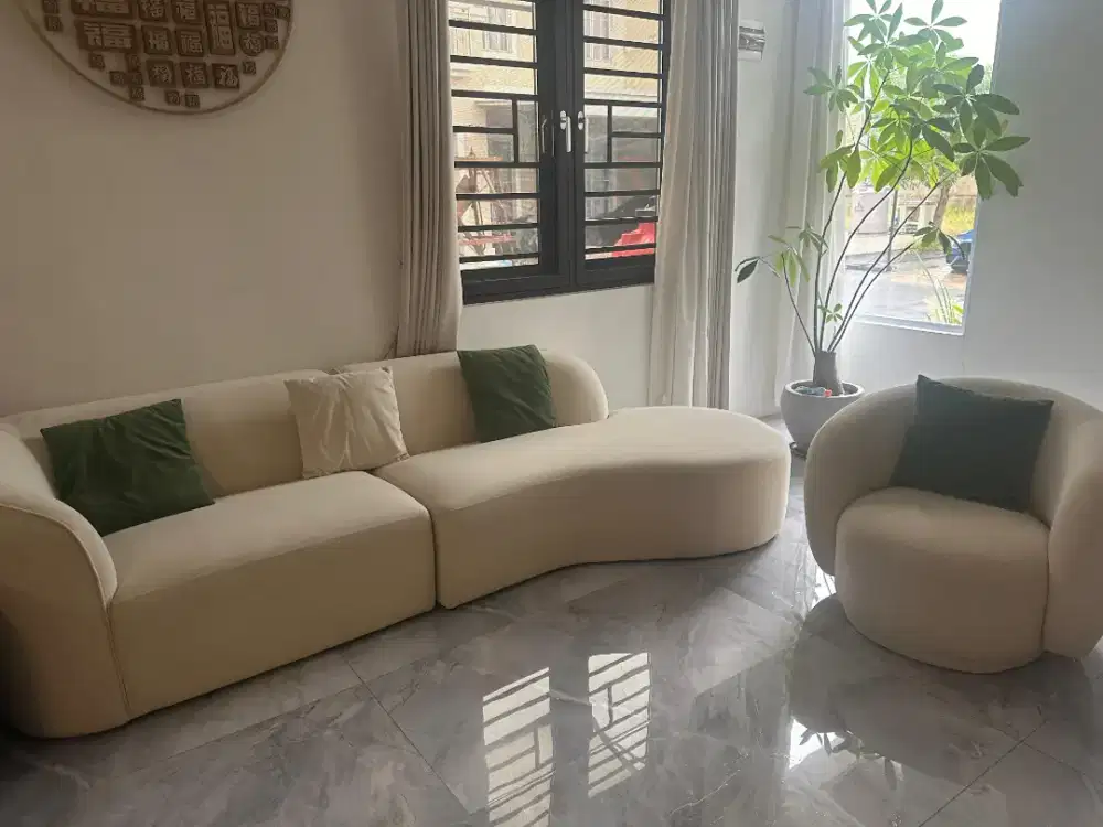 Sofa tamu bahan bludru tebal lembut