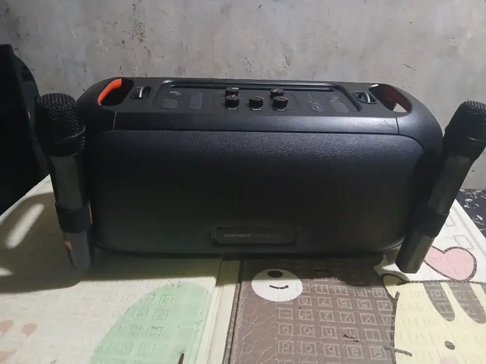 JBL PARTYBOX ON THE GO