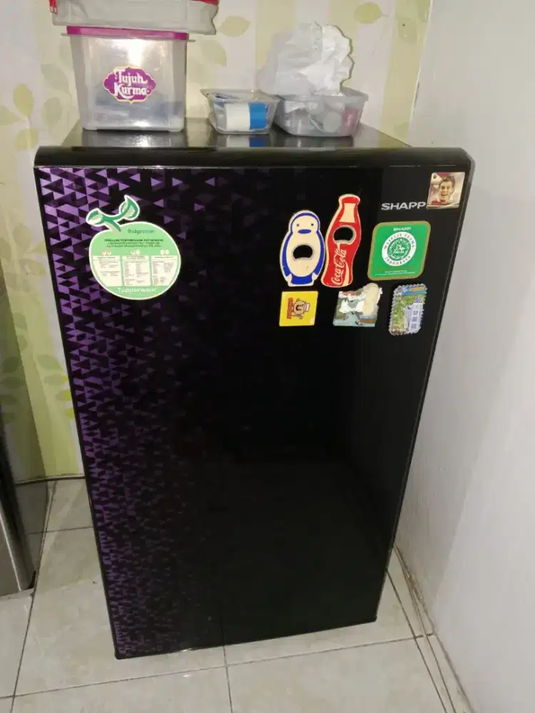 Dijual Kulkas 1 pintu merk Sharp