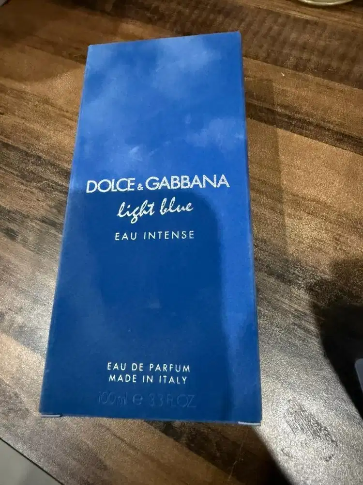 Dolce and Gabbana Light Blue Intense 96% pembelian di Sephora