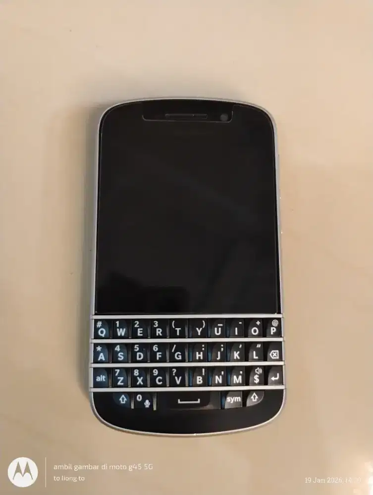 Blackberry Q10 normal siap pakai