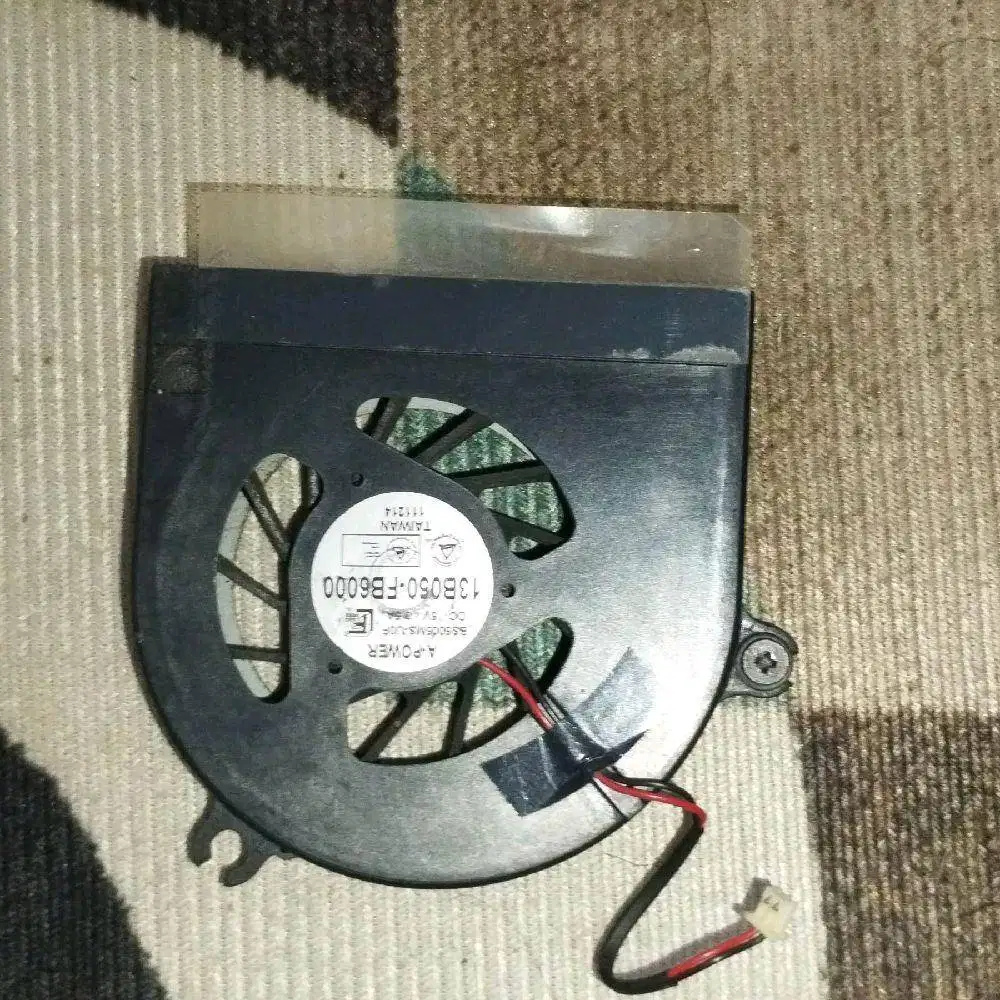 Macam-macam komponen Notebook Axioo Neon HNM Fan Prosesor Rp 65.000