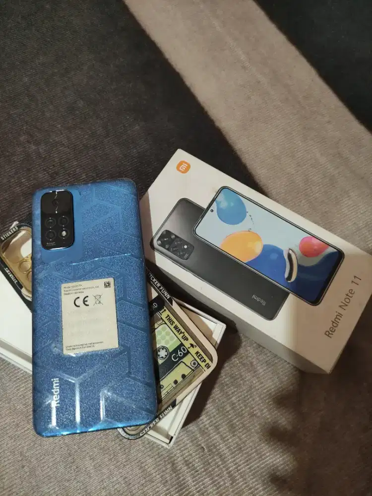 Redmi Note 11 4/128gb Lengkap Segel No minus