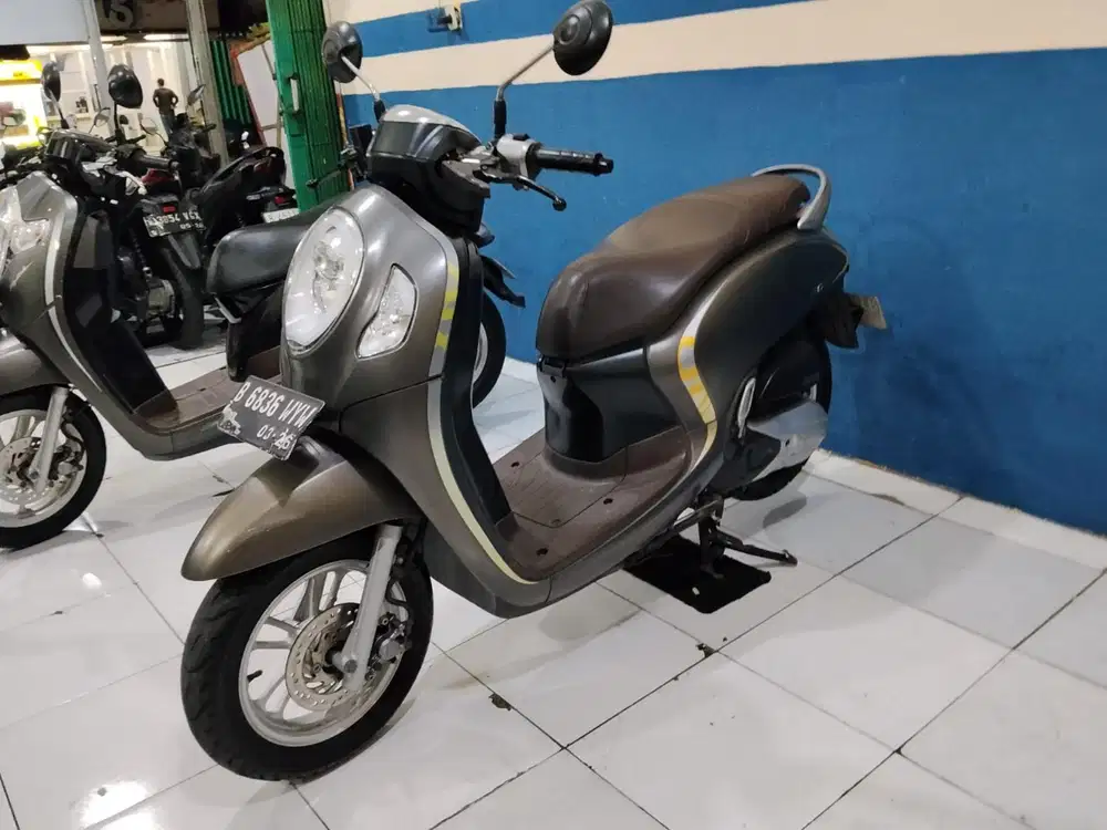 dijual cepat Honda Scoopy frestige 2021 pajak hidup