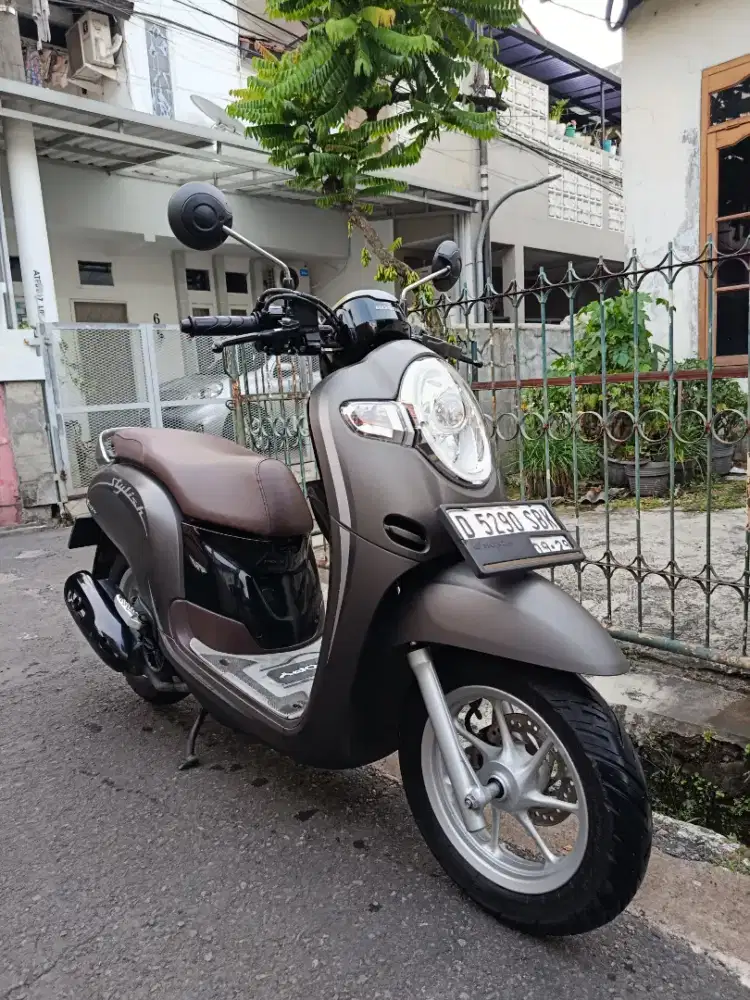 Honda scoopy 2019 km 10 rb