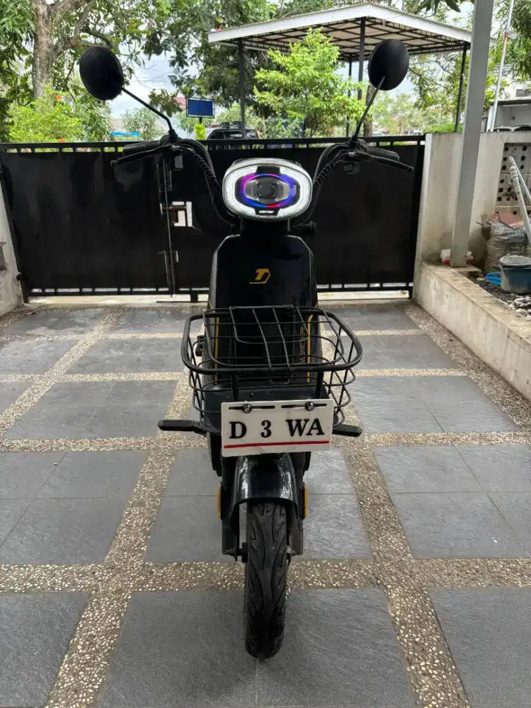 Sepeda Listrik UNITED SALVADOR 2.0