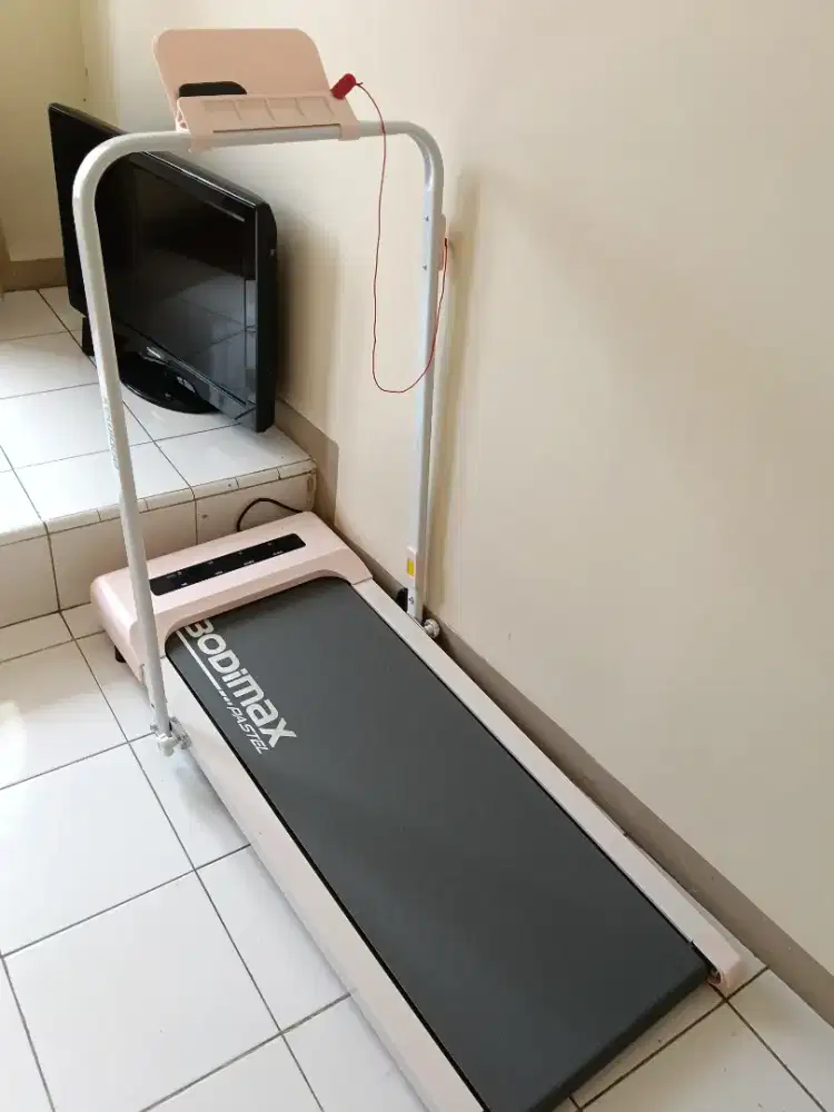 Treadmill Bodymax pink