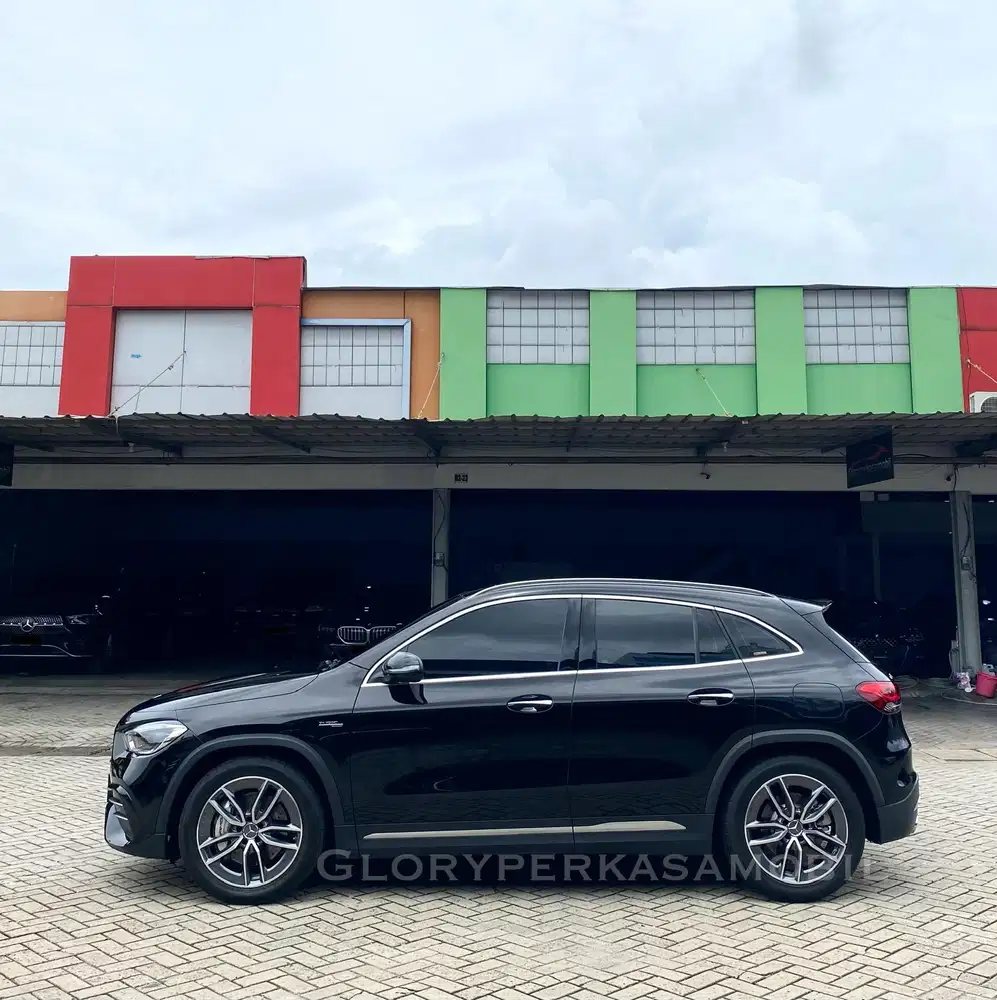 Mercedes Benz GLA35 AMG 2023/ 2024 KM 6rb ANTIK Mercy GLA35 GLA 35