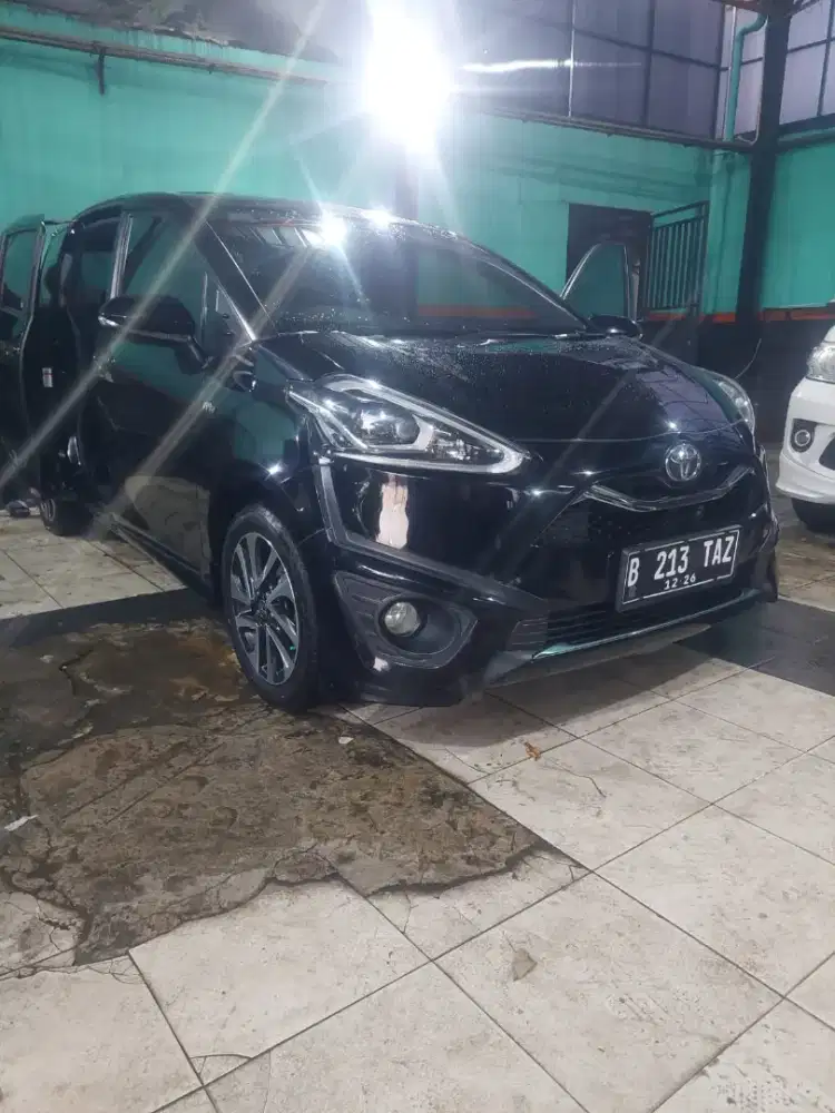 Di jual Sienta Q AT 2021 kondisi siap pakai tanpa minus