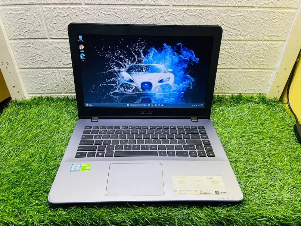 ASUS VIVOBOOK A442UQ Intel CORE i7-7500U Dual VGA Nvidia 940Mx