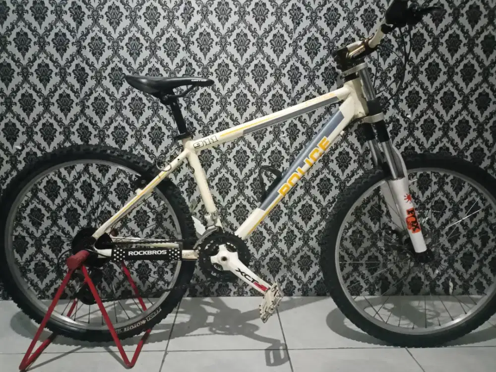 Dijual sepeda mtb gunung 26 masih bagus