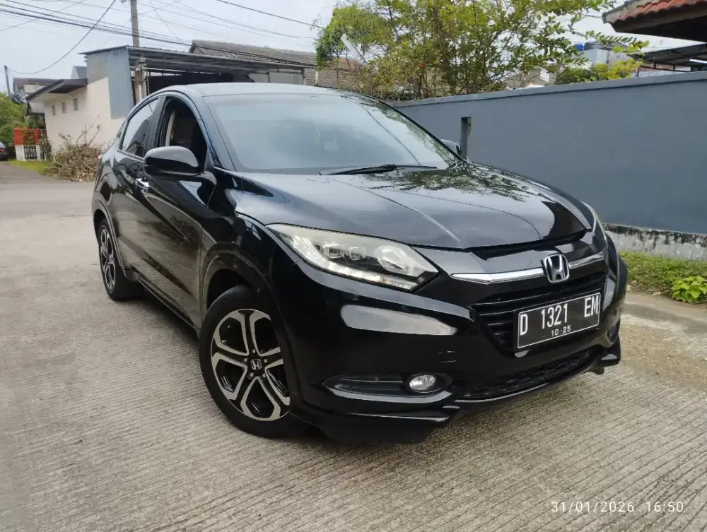 Mulus HR-V Prestige Sunroof
