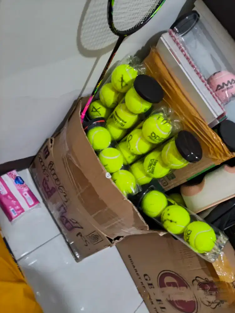 BOLA PADEL SECOND – KONDISI BAGUS