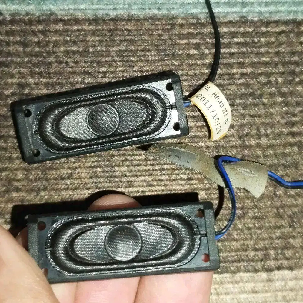 Macam-macam komponen Notebook Axioo Neon HNM Speaker Rp 100.000