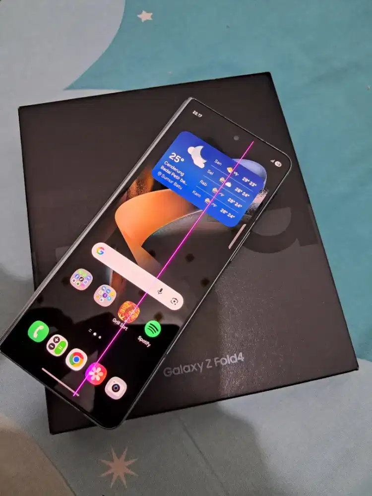 Galaxy Z Fold 4 12/256 Minus