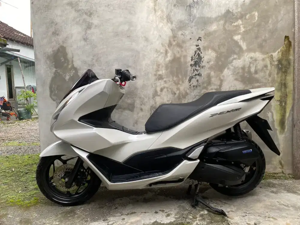 PCX 2024 160 CBS PUTIH