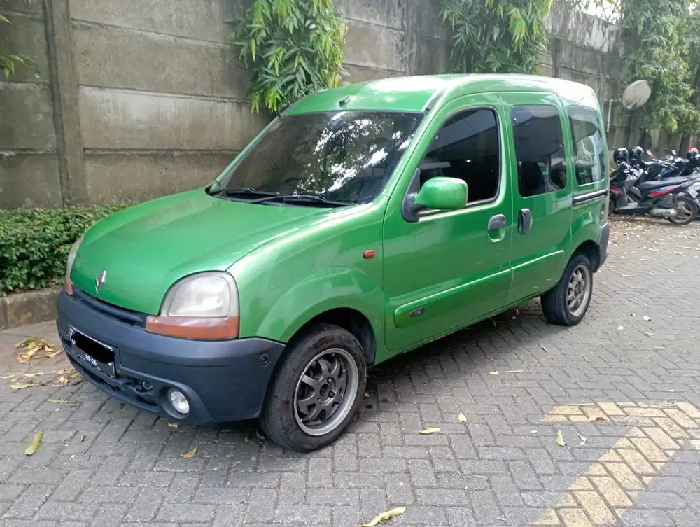 Renault Kangoo 1.400cc M/T