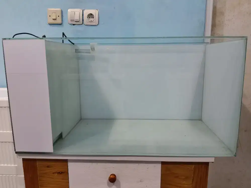 Jual Aquarium Masih Baru 80x40x40