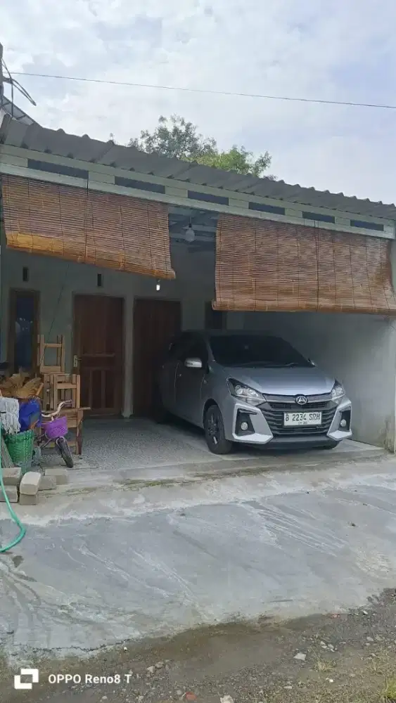 Jual rumah lokasi Mojosongo dekat SMA 8 lt 45m hrg 225jt nego