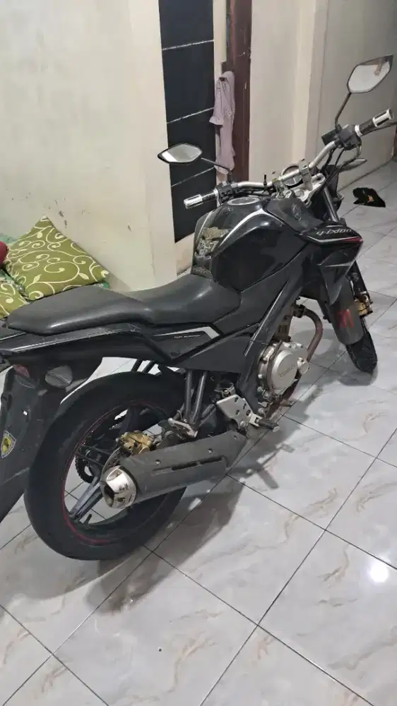 YAMAHA VIXION 2013 NVL