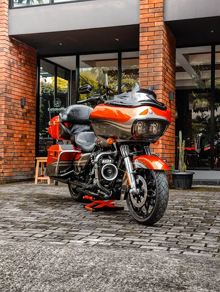 Harley Davidson HD Road Glide RG CVO Screaming Eagle 2013 FP TT