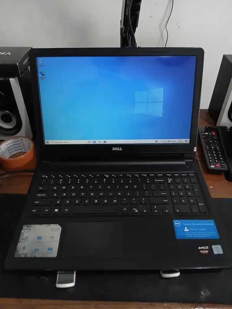 Laptop Dell Inspiron 15-3567 ,Intel Core i3 Gen 6 ,Double Vga Amd