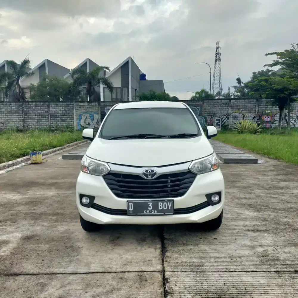 Dp 5 jt Toyota Grand Avanza 1,3 E Manual