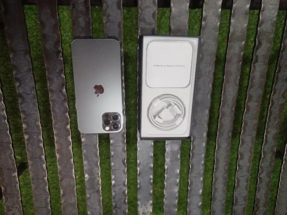 Iphone 11 pro 256gb cahaya baru