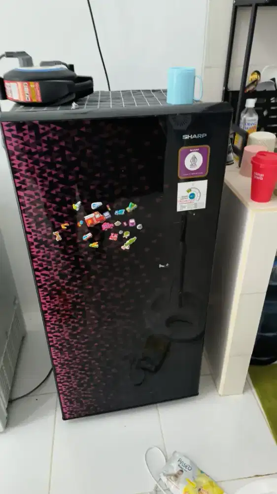 Kulkas Sharp SJ-X185MG-GR 1 Pintu 166L (Bekas, Nego Tipis)