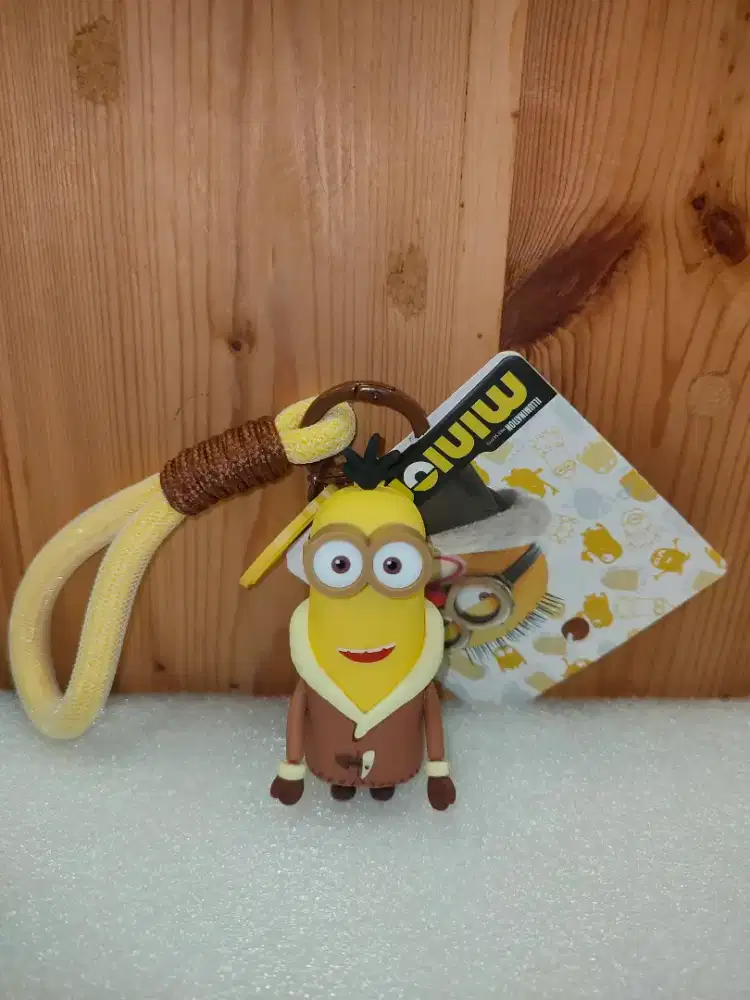 Keychain gantungan kunci tas hp kevin si minion